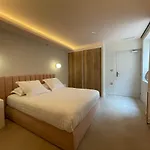 Chiesa Maison Hoteliere لو غراو دو روا