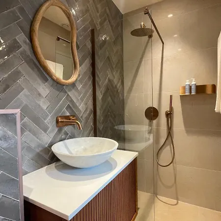 Chiesa Maison Hoteliere * Le Grau-du-Roi