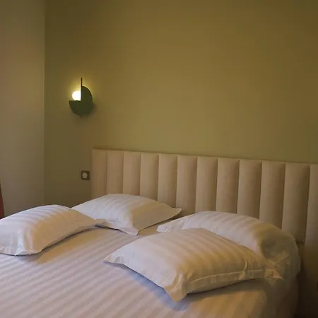 Chiesa Maison Hoteliere فندق لو غراو دو روا
