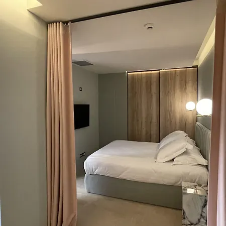 Chiesa Maison Hoteliere Hotel